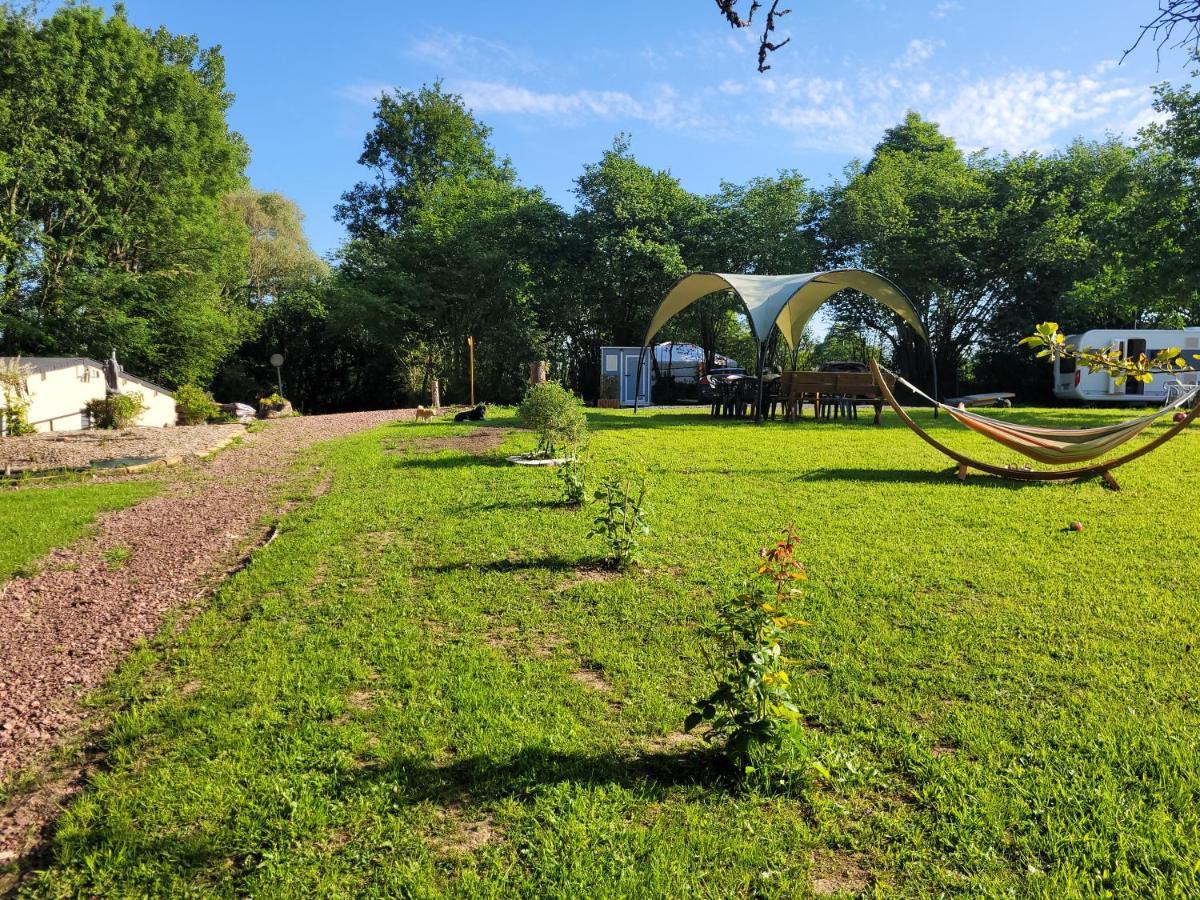 Clos Des Monts Saint-Martin-des-Besaces Экстерьер фото